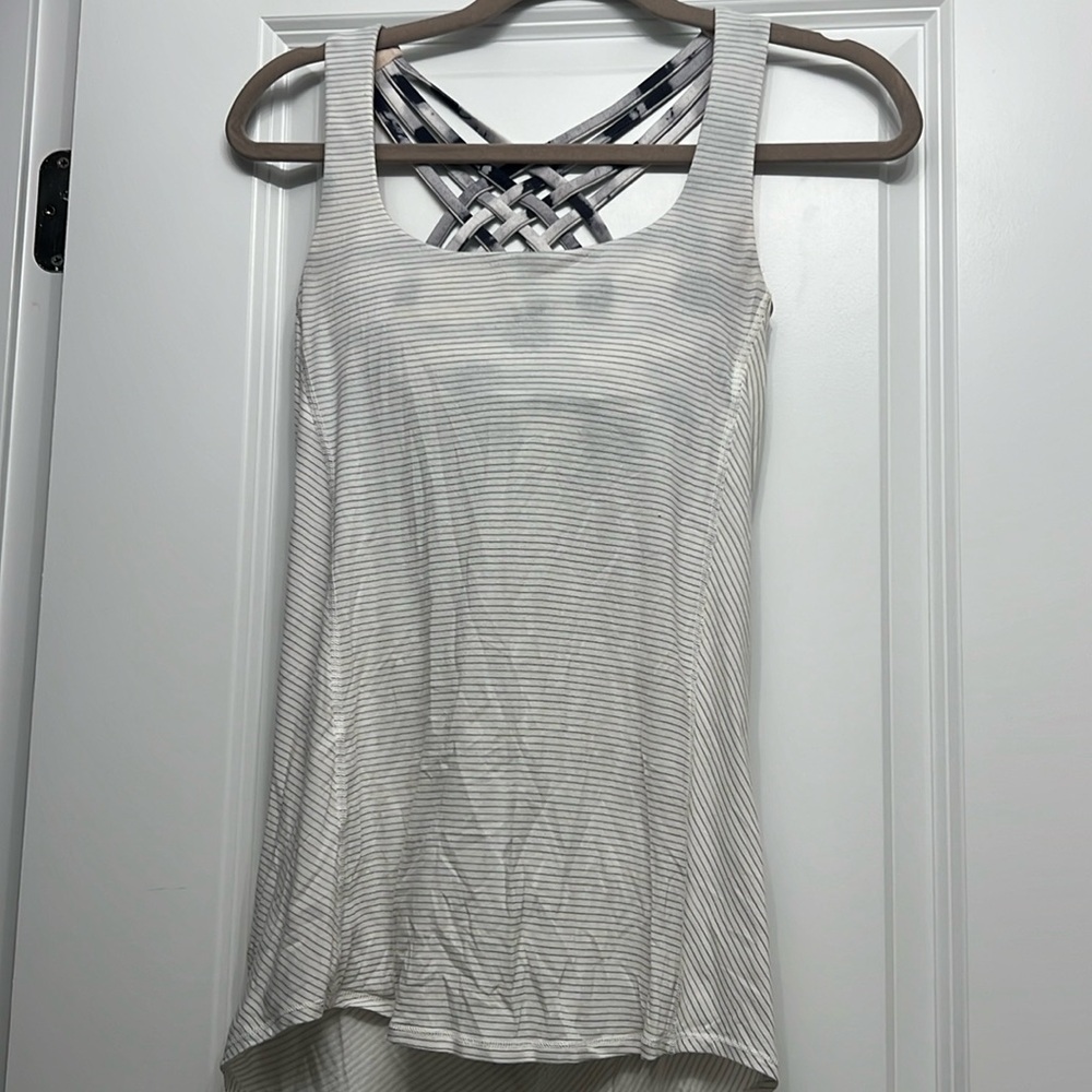 Lululemon tank top